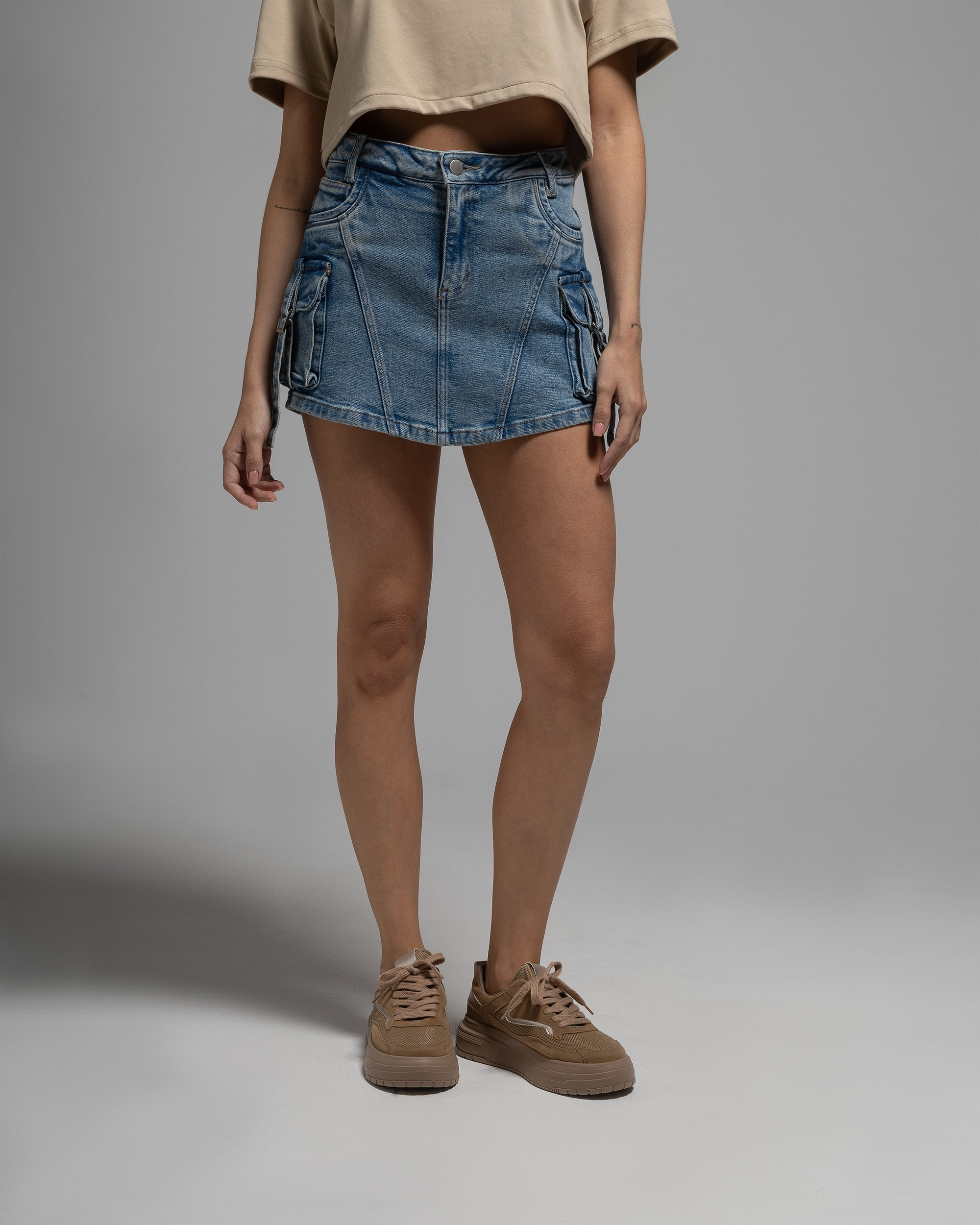 FALDA SHORT AZUL CON LAVADO